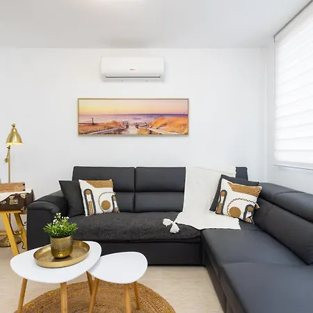 Mencey Semesterbostad